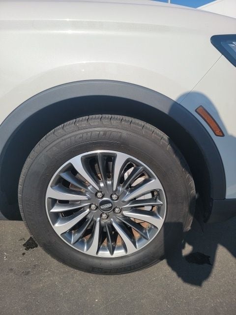 2023 Lincoln Nautilus Standard