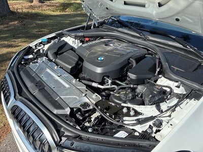 2025 BMW 3 Series 330i