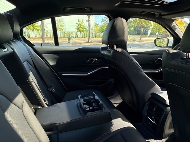 2025 BMW 3 Series 330i