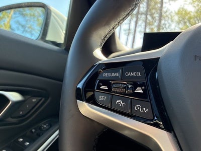 2025 BMW 3 Series 330i