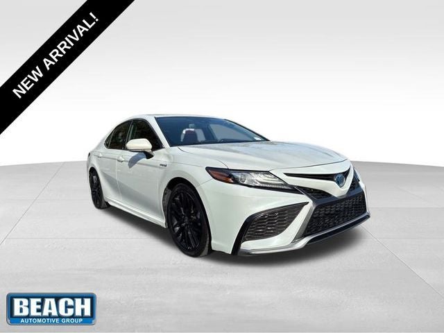 2021 Toyota Camry Hybrid XSE