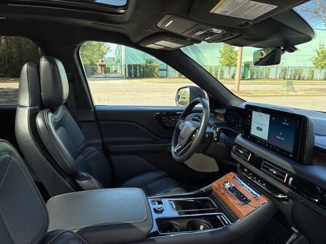 2025 Lincoln Aviator Black Label