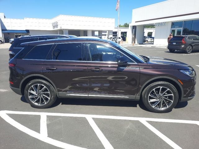 2023 Lincoln Corsair Standard
