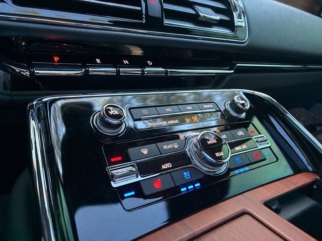 2024 Lincoln Navigator L L Reserve