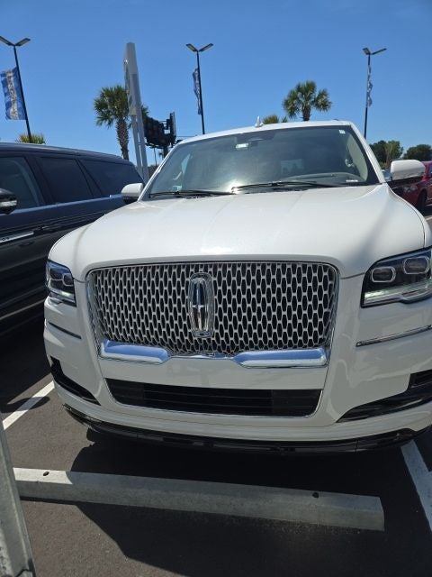 2024 Lincoln Navigator L Reserve