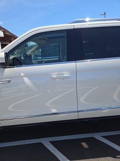 2024 Lincoln Navigator L Reserve