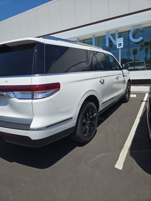 2024 Lincoln Navigator L Reserve