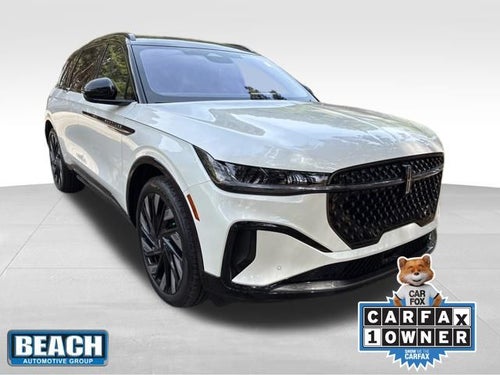 2025 Lincoln Nautilus Reserve