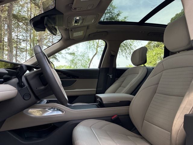 2025 Lincoln Nautilus Reserve