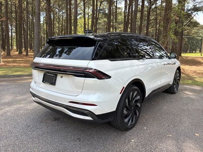 2025 Lincoln Nautilus Reserve