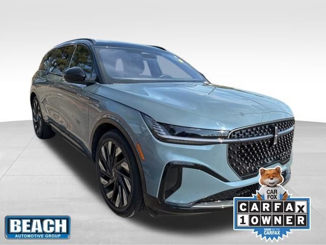 2025 Lincoln Nautilus Reserve