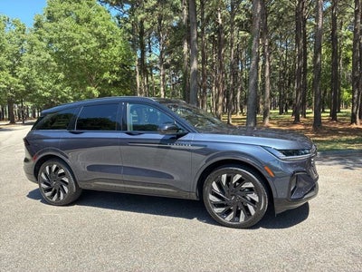 2024 Lincoln Nautilus Reserve
