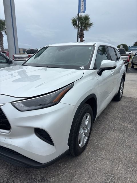 2023 Toyota Highlander L