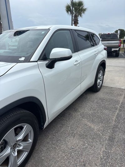 2023 Toyota Highlander L
