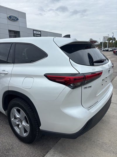 2023 Toyota Highlander L