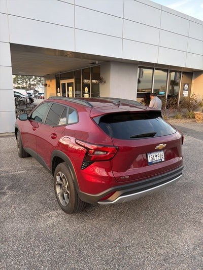 2025 Chevrolet Trax LT