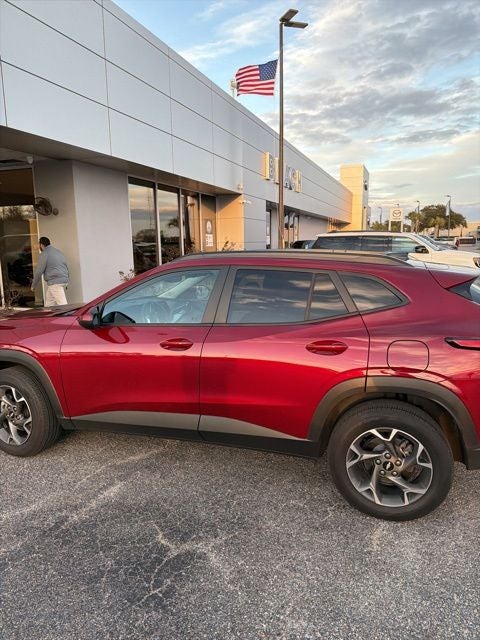 2025 Chevrolet Trax LT