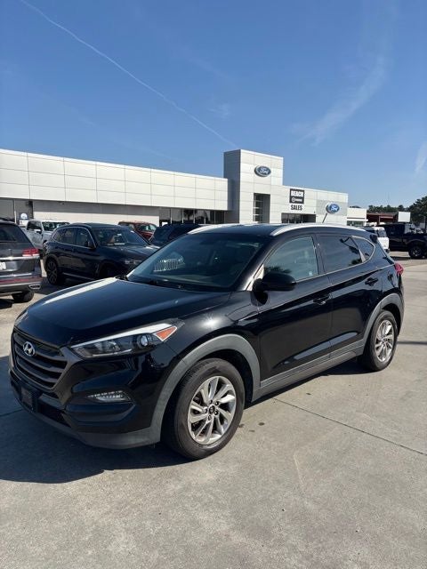2016 Hyundai Tucson SE