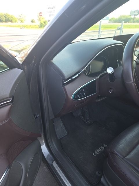 2023 Genesis GV70 2.5T