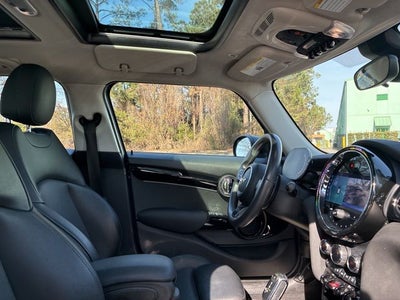 2022 MINI Cooper S Signature