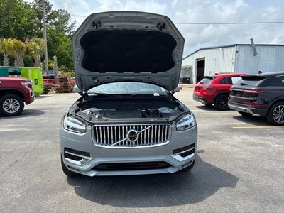 2025 Volvo XC90 B6 Plus 7-Seater