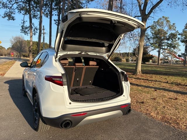 2022 Alfa Romeo Stelvio Ti