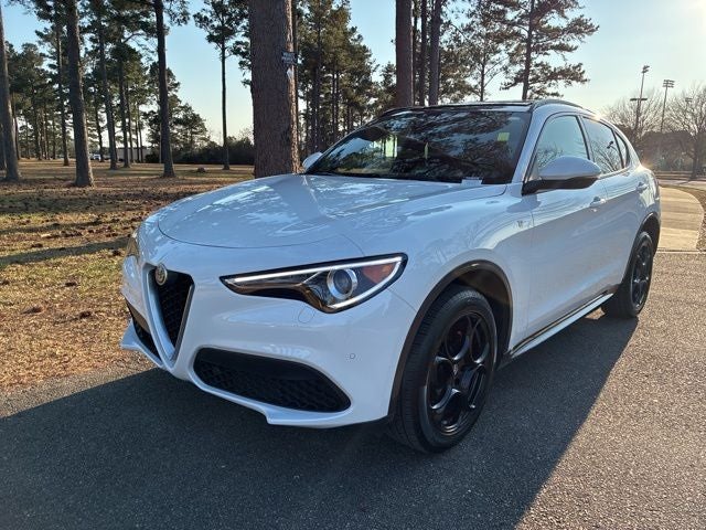 2022 Alfa Romeo Stelvio Ti