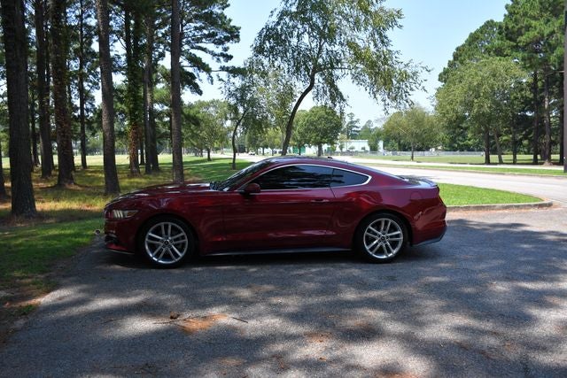 2017 Ford Mustang EcoBoost Premium