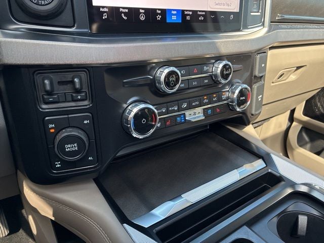 2025 Ford F-250SD Platinum