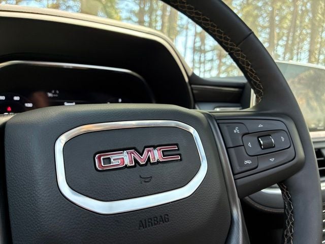 2024 GMC Yukon AT4