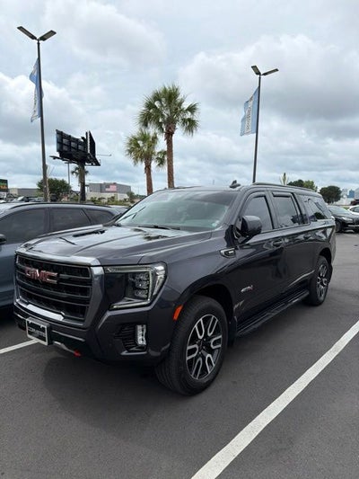 2023 GMC Yukon XL AT4