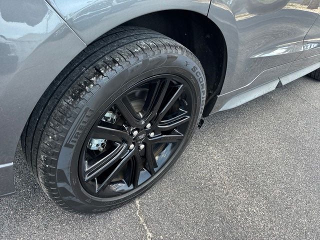 2022 Ford Edge ST Line