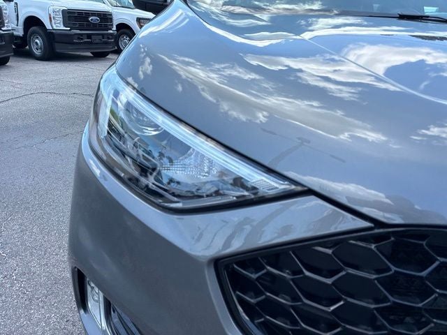 2022 Ford Edge ST Line