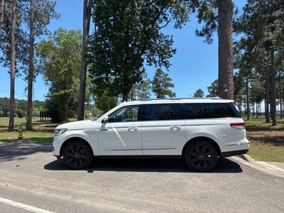 2024 Lincoln Navigator L Reserve