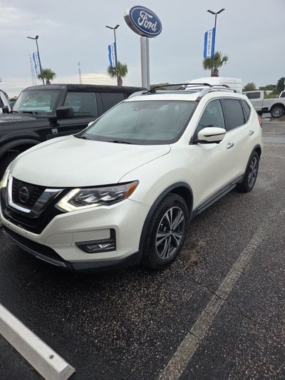 2017 Nissan Rogue SL