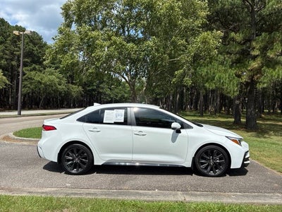 2025 Toyota Corolla SE
