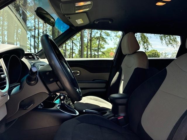 2018 Kia Soul Base